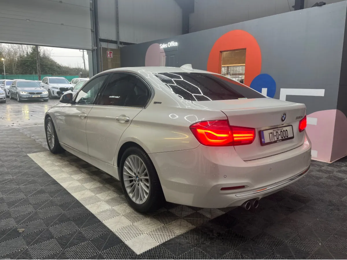 BMW 3-Series €17950! 2017 BMW 330e Luxury Automati - Image 4