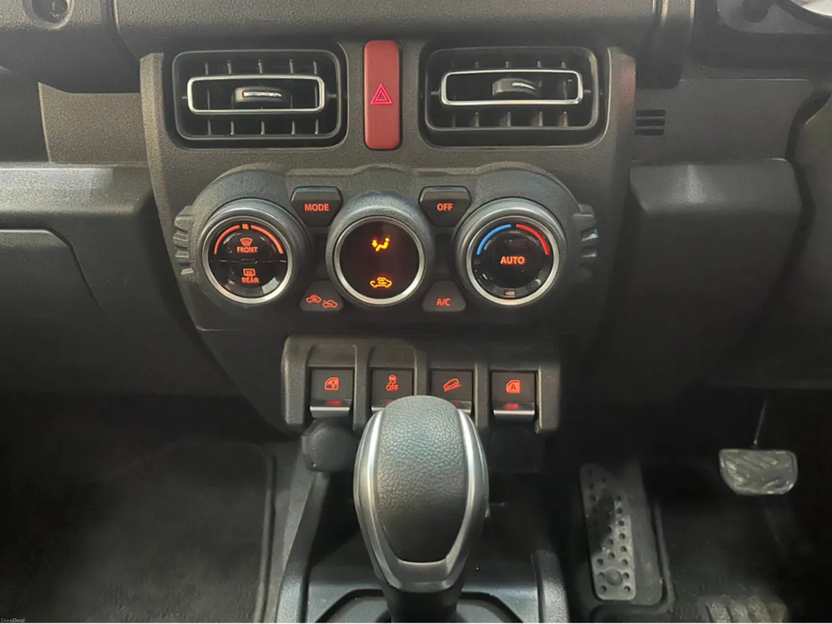 Suzuki Jimny €26950! 2023 SUZUKI JIMNY AUTOMATIC / - Image 6