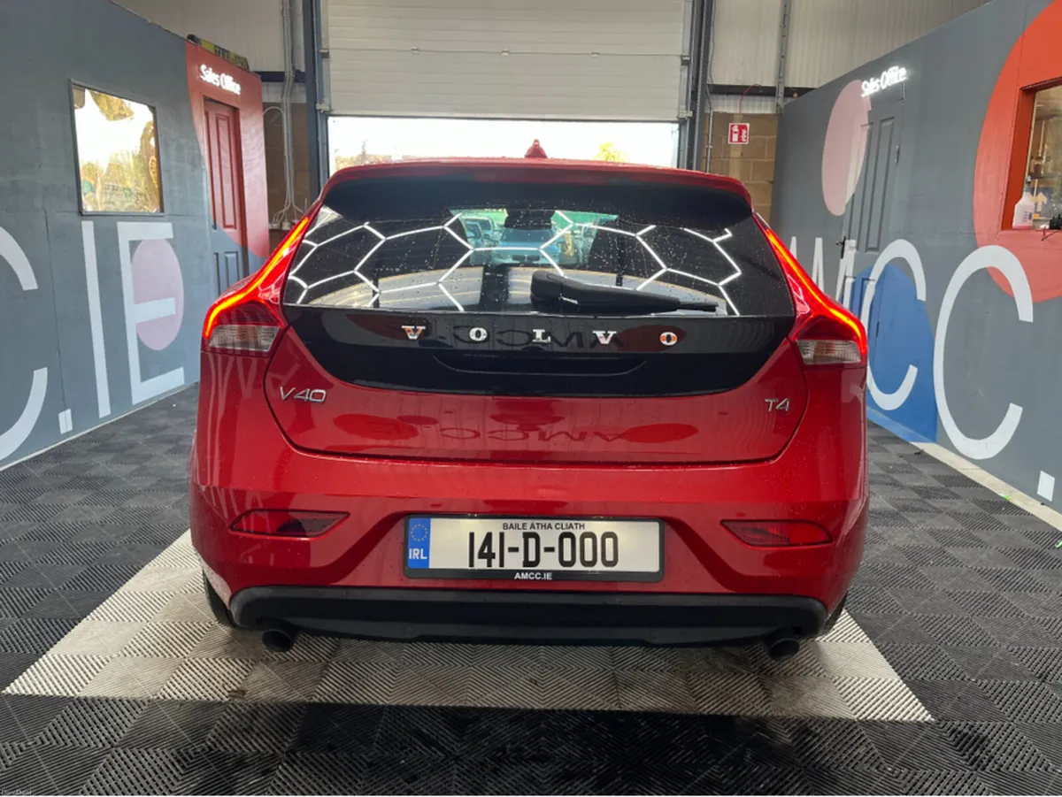 Volvo V40 €10950! 2014 VOLVO V40 AUTOMATIC / MEMOR - Image 3