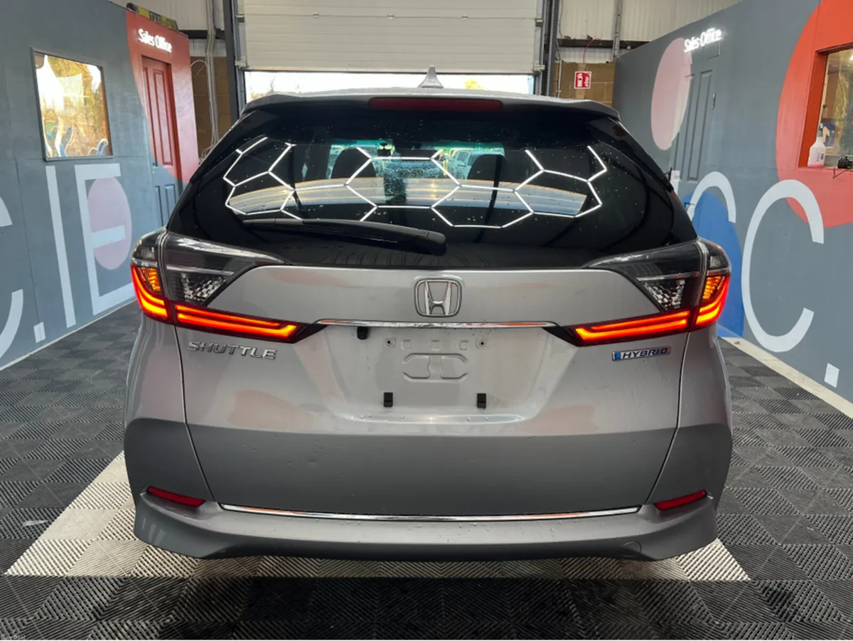 Honda Shuttle ONLY €16950! 2022 HONDA SHUTTLE HYBR - Image 3