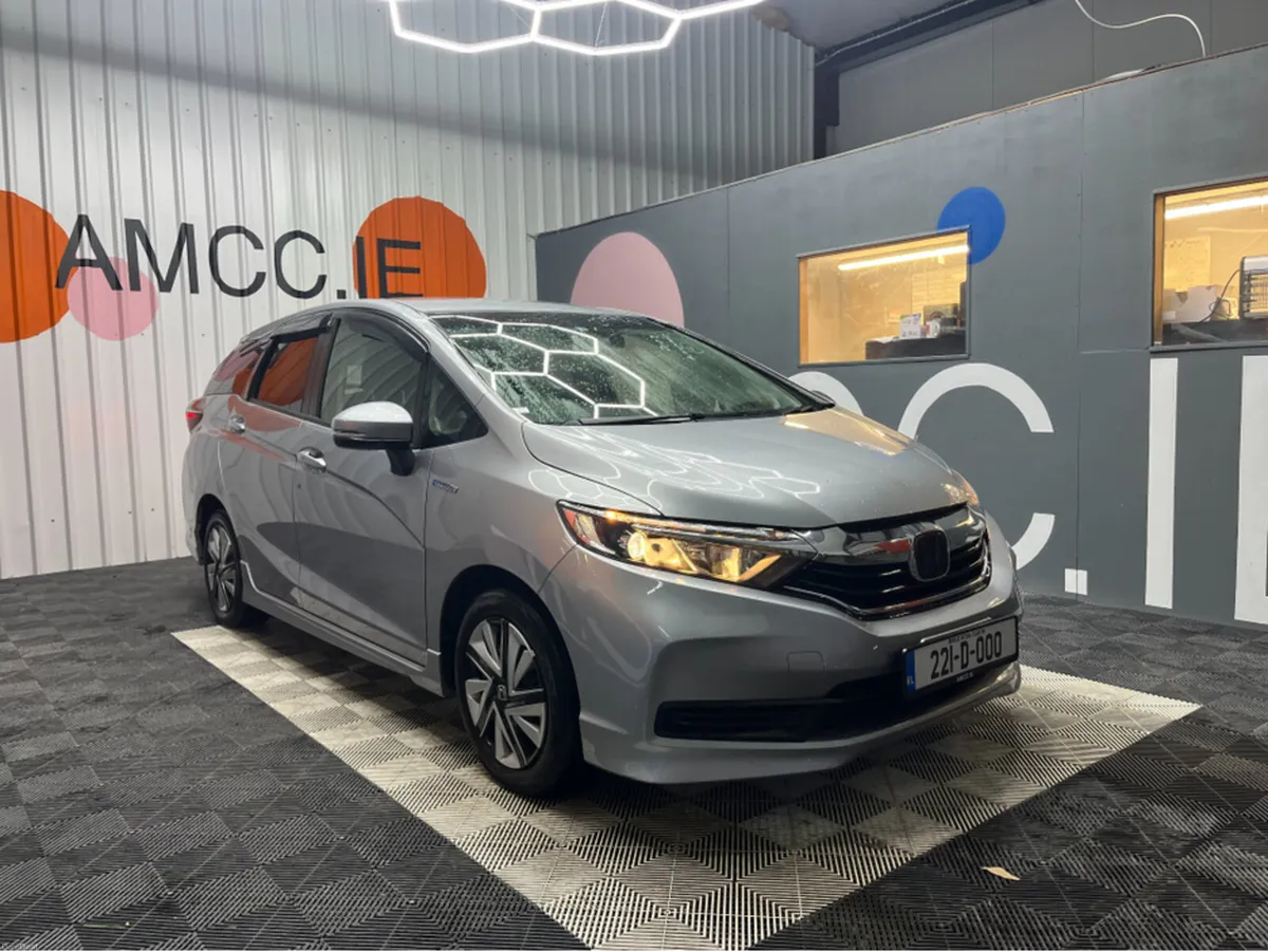 Honda Shuttle €17950 2022 HONDA SHUTTLE HYBRID SEN - Image 1