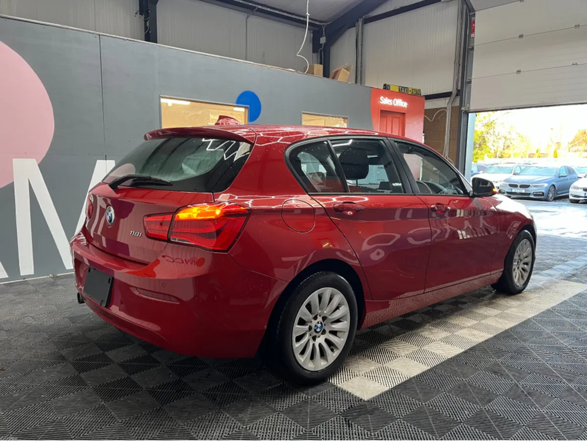 BMW 1-Series €14950! 2016 BMW 118i 1.5 AUTOMATIC / - Image 2