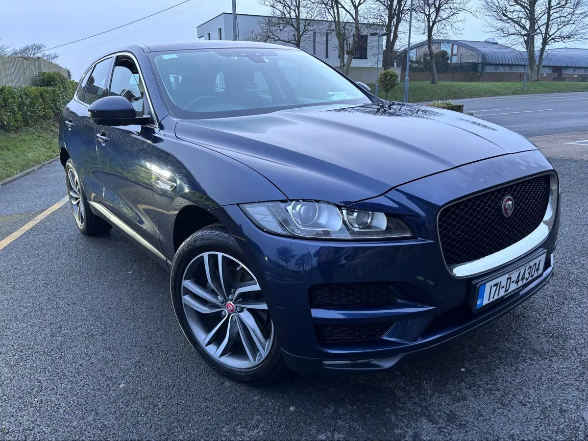 Jaguar F-Pace 2017 - Image 1