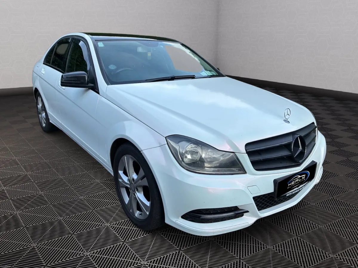 Mercedes-Benz C-Class *NCT 07-26* - Image 3