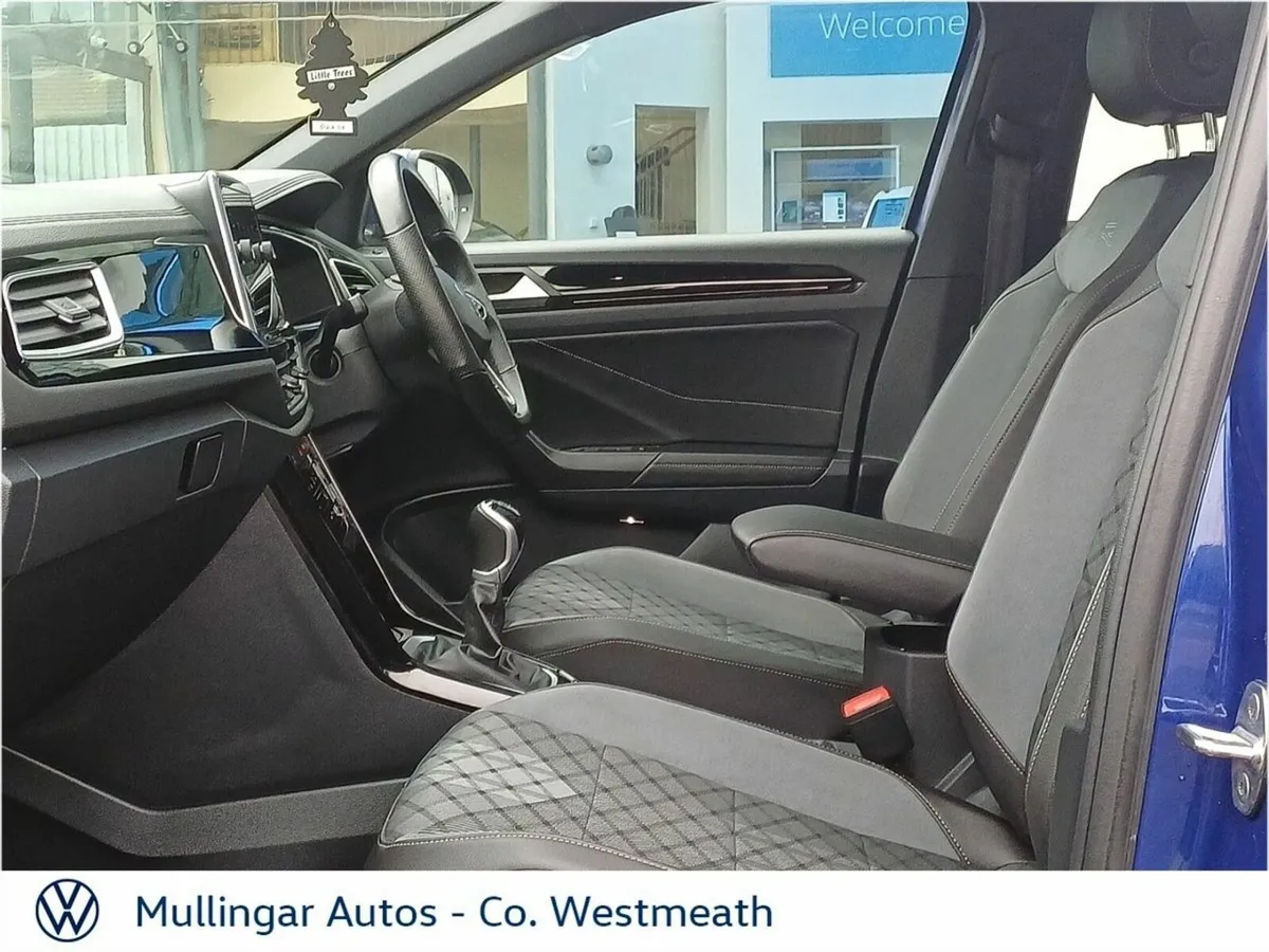 Volkswagen T-Roc 2.0 TDI 116HP R-Line Plus - Image 4