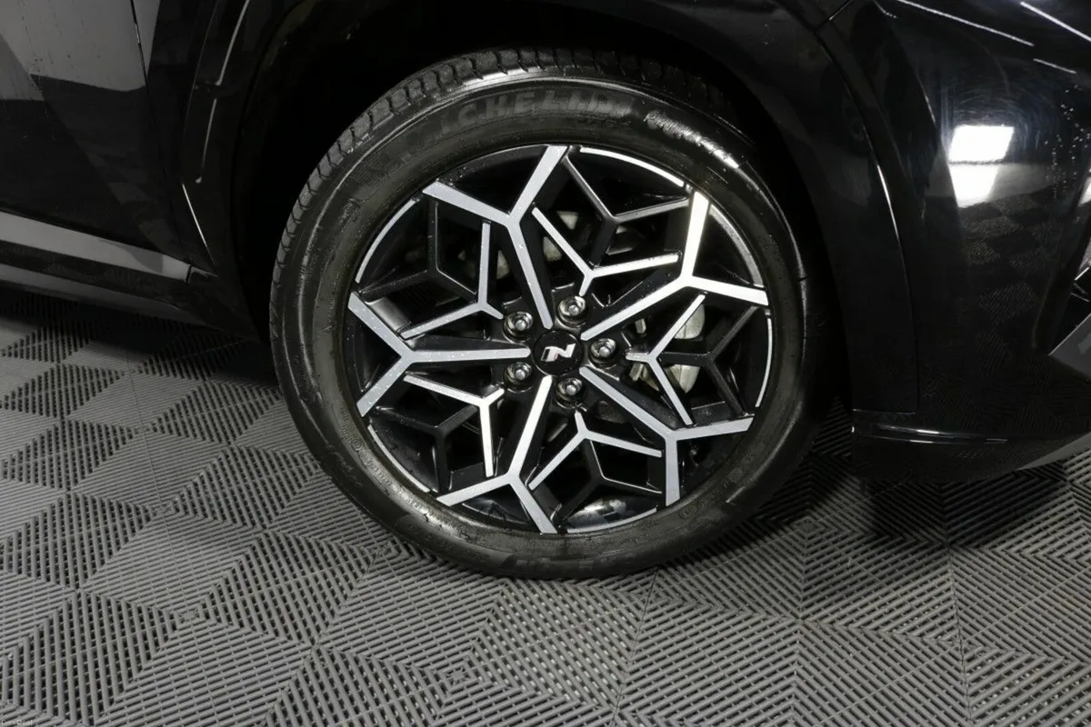 Hyundai Tucson N LINE PHEV 4WD 1.6L PETROL AUTOMAT - Image 3