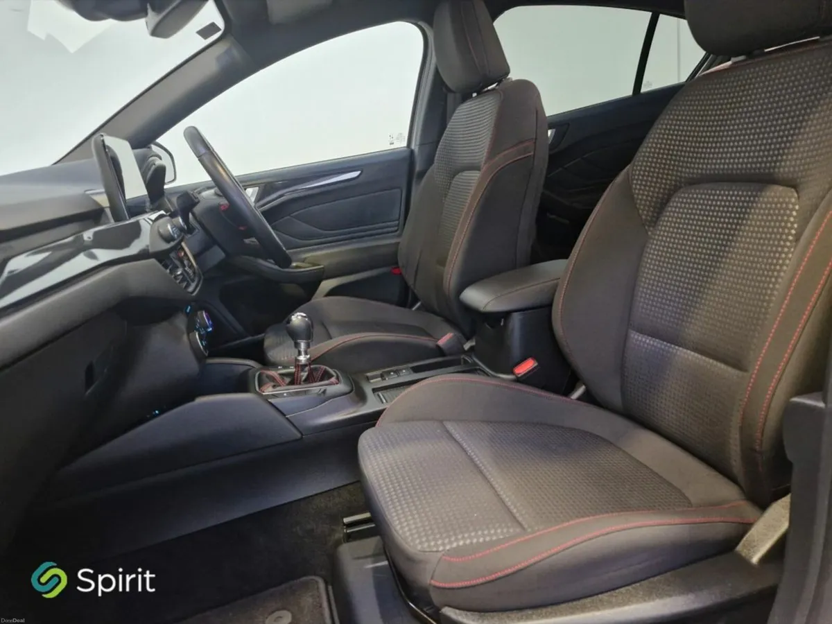 Ford Focus 1.0T EcoBoost Hybrid 125PS ST-Line ***C - Image 4