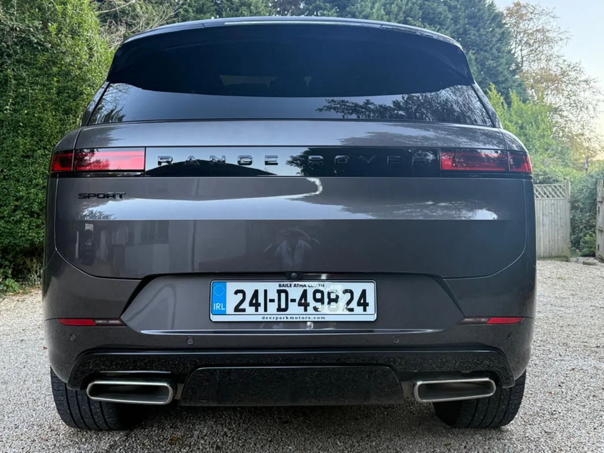 Land Rover Range Rover Sport P460E DYNAMIC SE *Hug - Image 4
