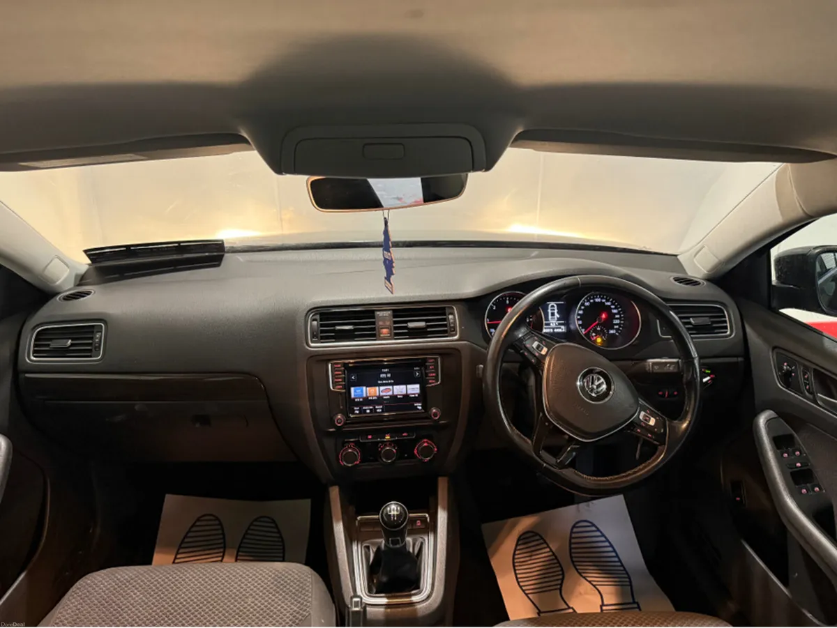 Volkswagen Jetta CL 2.0 TDI MANUAL 5SPEED 110BHP 4 - Image 3