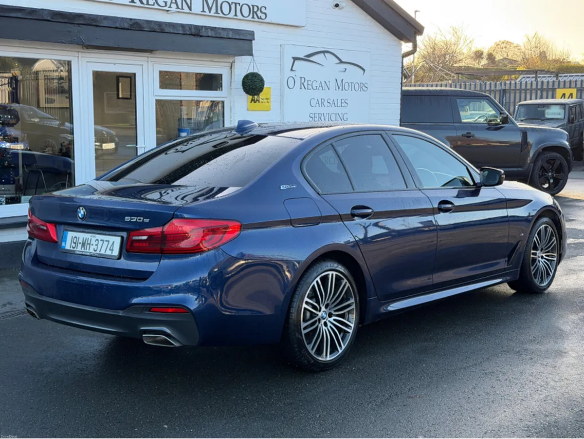 BMW 5-Series 530E M-SPORT AUTO - Image 3