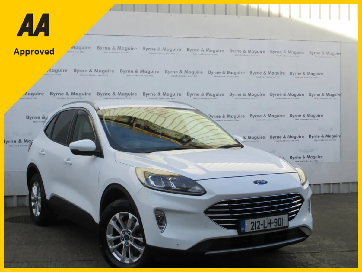 Ford Kuga AUTOMATIC TITANIUM 5DR 2.5 PHEV 225 S6.F - Image 3