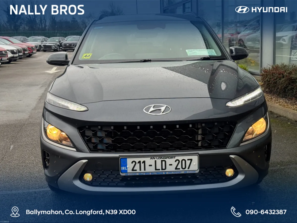 Hyundai KONA KAUAI EXECUTIVE 5DR - Image 3