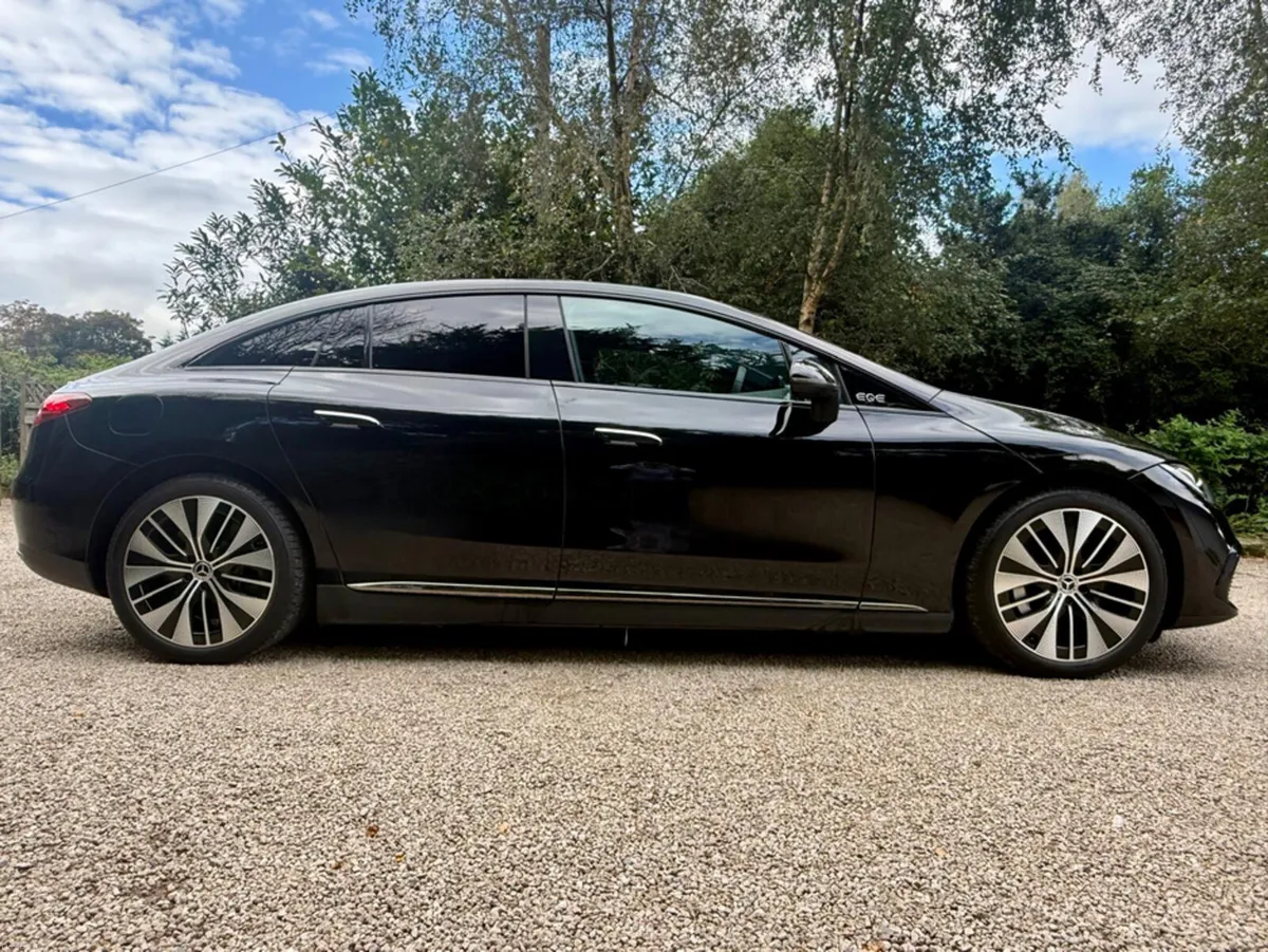 Mercedes-Benz EQE 300 *Up to 600 km Range…Huge Spe - Image 4