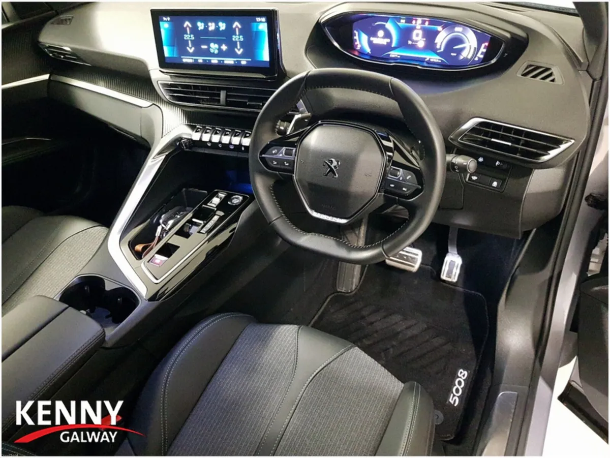 Peugeot 5008 *Deposit Taken* ALLURE 1.2 MHEV 136 E - Image 2