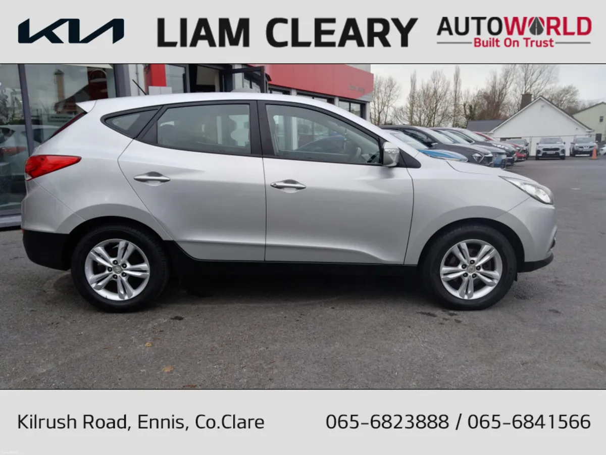 Hyundai ix35 STYLE 2WD CRDI 5DR - Image 4