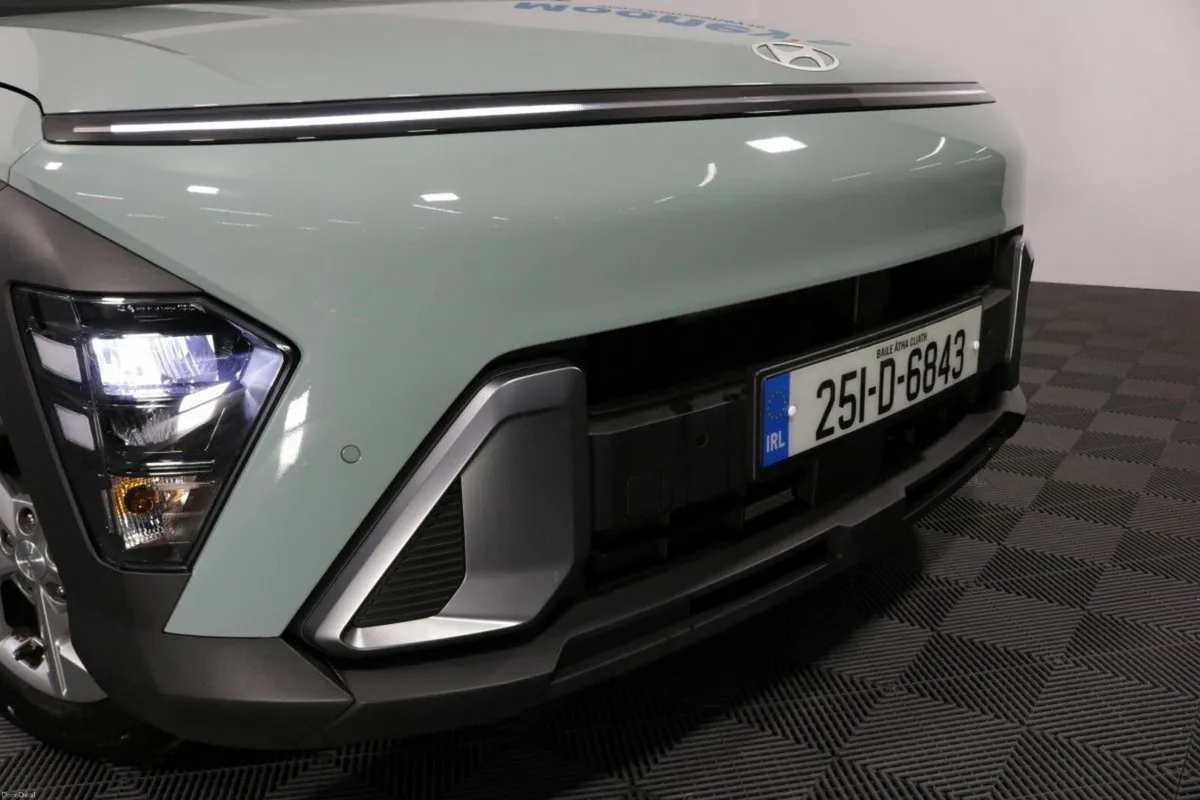 Hyundai KONA SIGNATURE 1.0L PETROL COMPACT SUV - Image 4