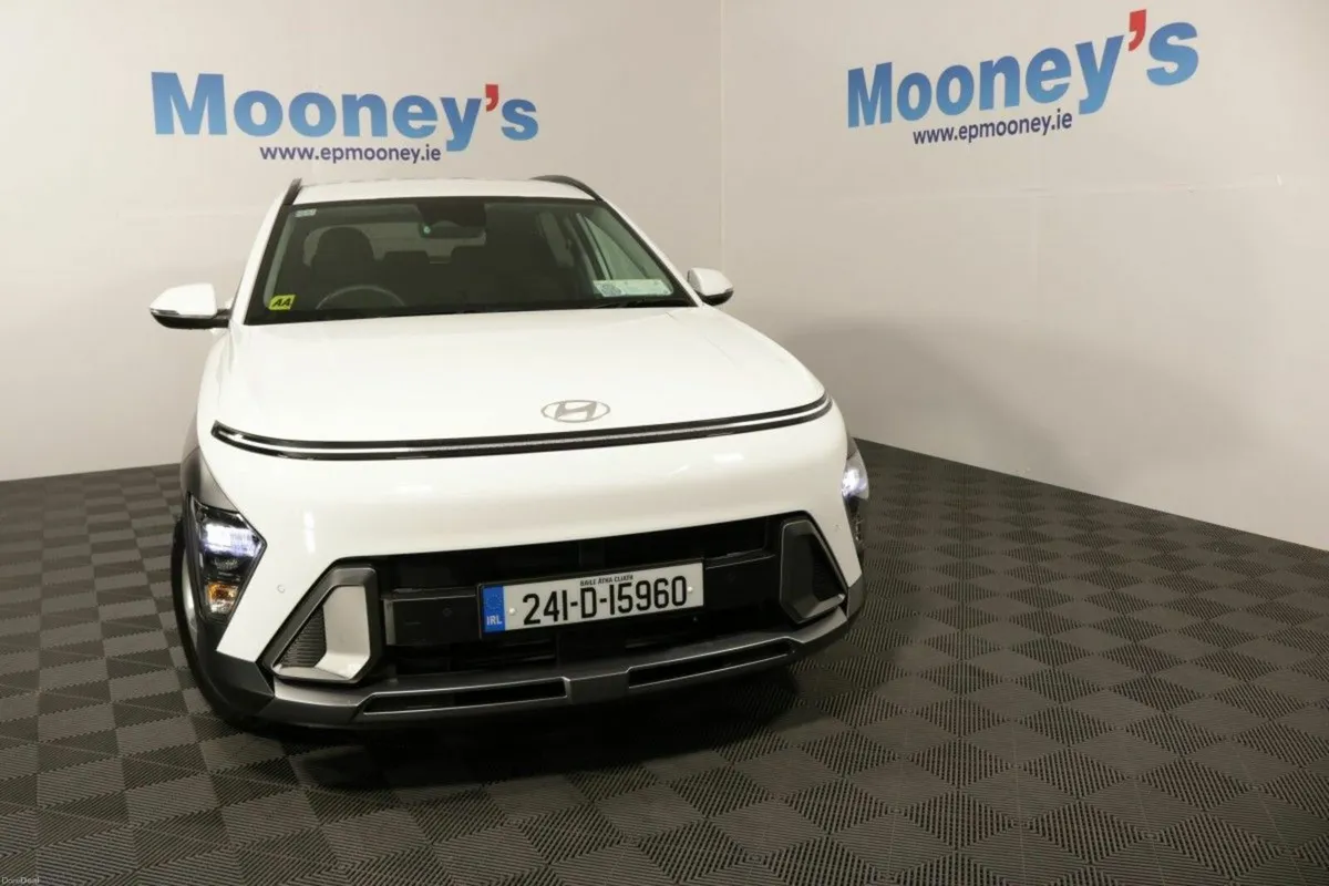 Hyundai KONA ELEGANCE 1.0L PETROL COMPACT SUV - Image 3
