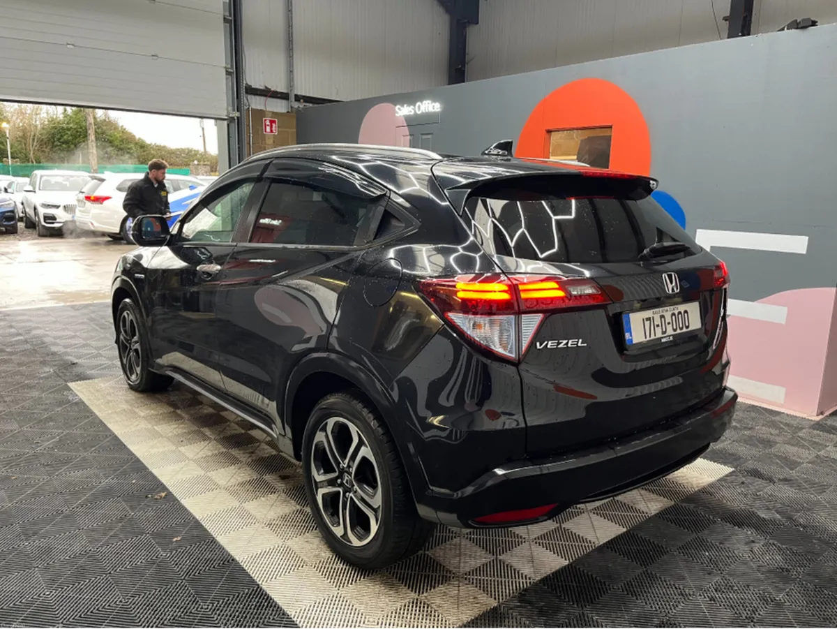 Honda Vezel €17950! 2017 HONDA VEZEL HYBRID Z SENS - Image 4