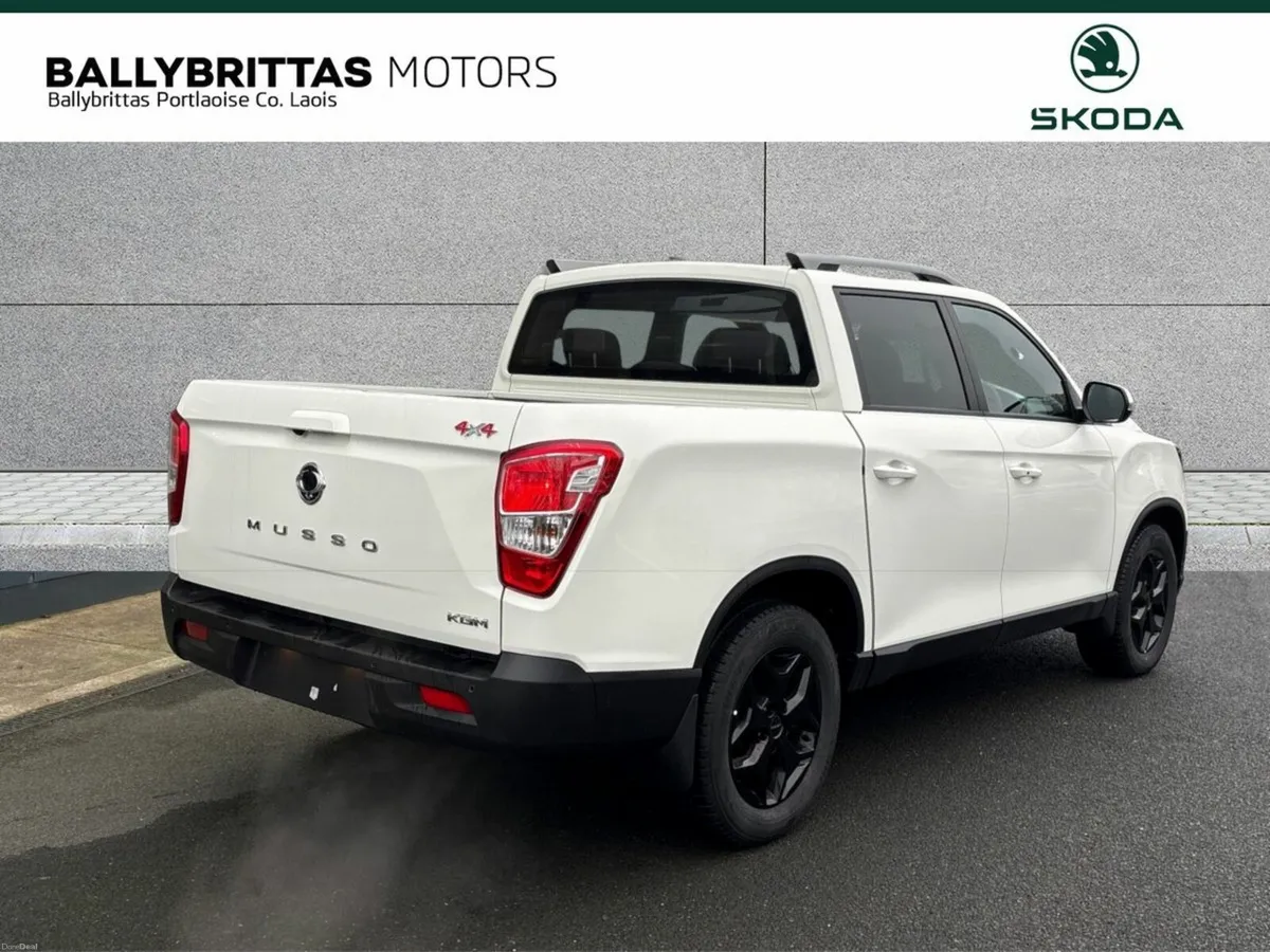 KGM Musso 2.2 DSL Auto EL 4x4 202BHP - Image 5