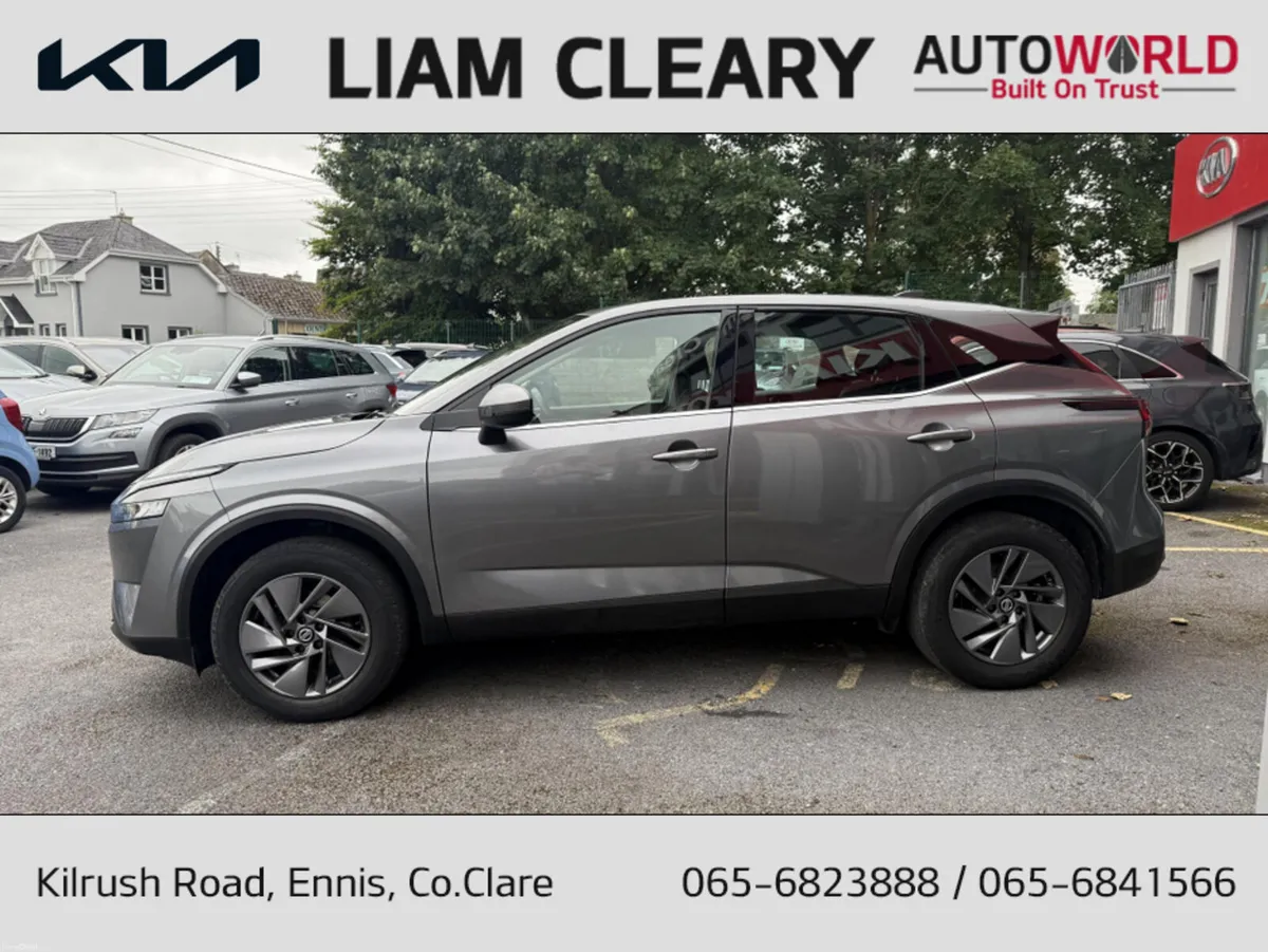 Nissan Qashqai 1.3 HYBRID SV  4DR - Image 6