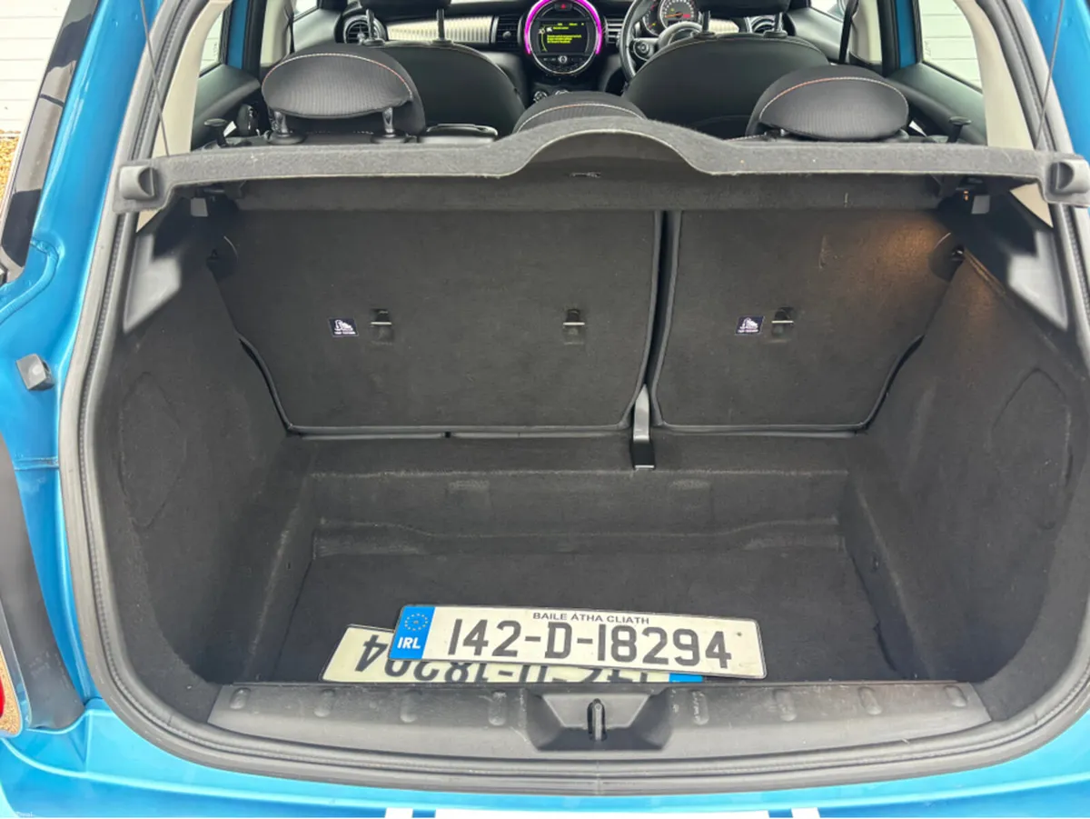 Mini Cooper COOPER OTHER XT32 4DR - Image 4