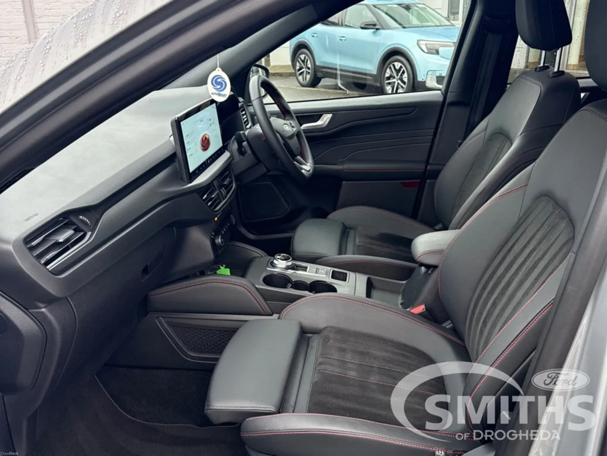 Ford Kuga ST-LINE X 2.5 PHEV 225PS - Image 3