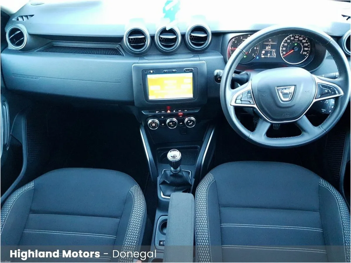 Dacia Duster Blue dCi 115 Prestige ** FINANCE AVAI - Image 2
