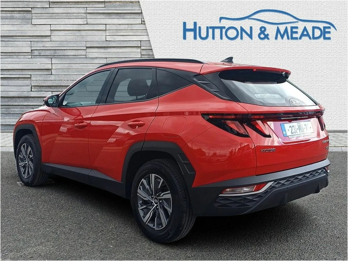 Hyundai Tucson Executive HEV 1.6 Petrol 5dr - Image 3