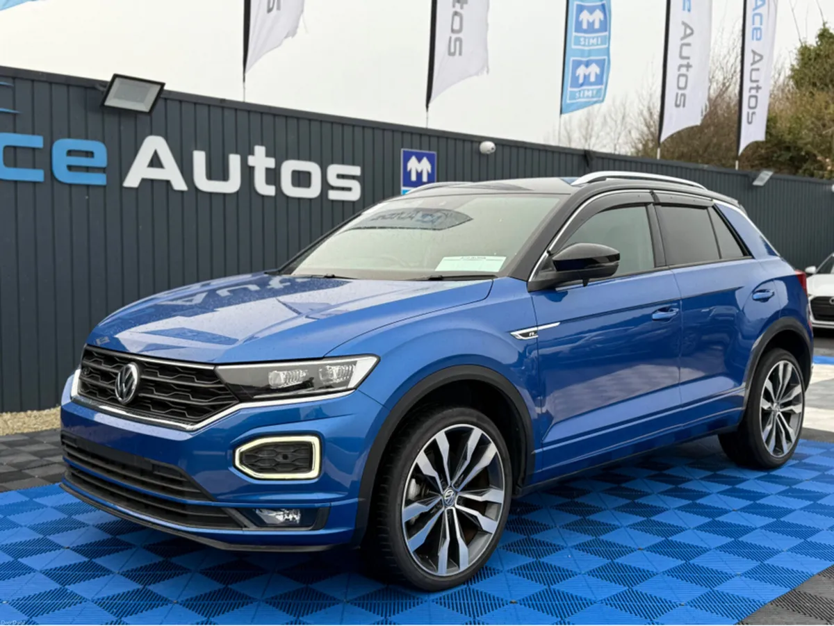 Volkswagen T-Roc **DEPOSIT TAKEN*** R-LINE - 2.0L - Image 3