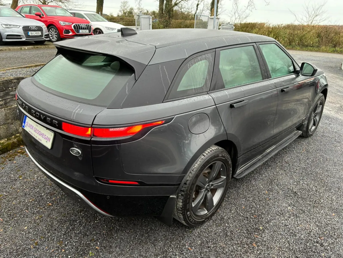 Land Rover Range Rover Velar VELAR 2.0 TD4 R DESIG - Image 2