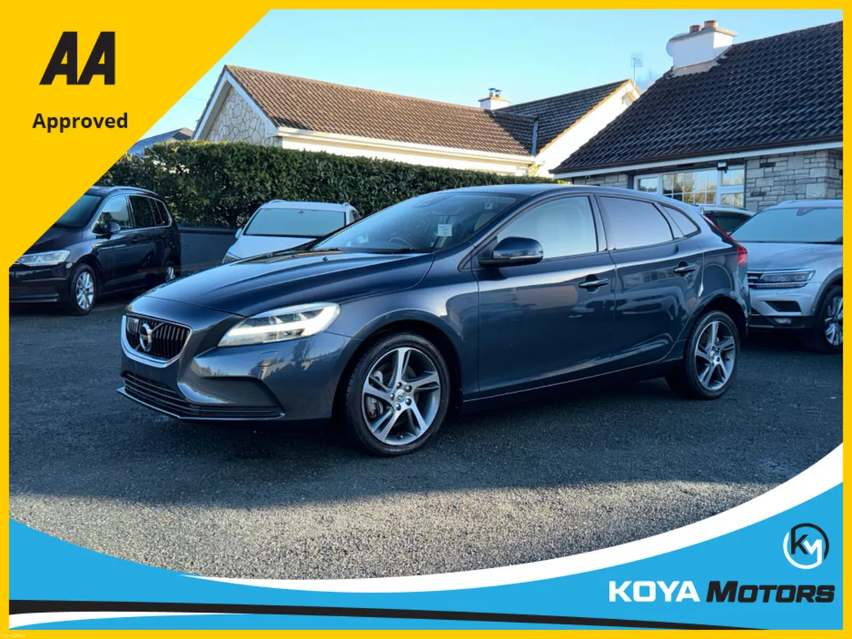Volvo V40 2.0 D4 SE LUXURY PLUS DIESEL AUTOMATIC / - Image 1