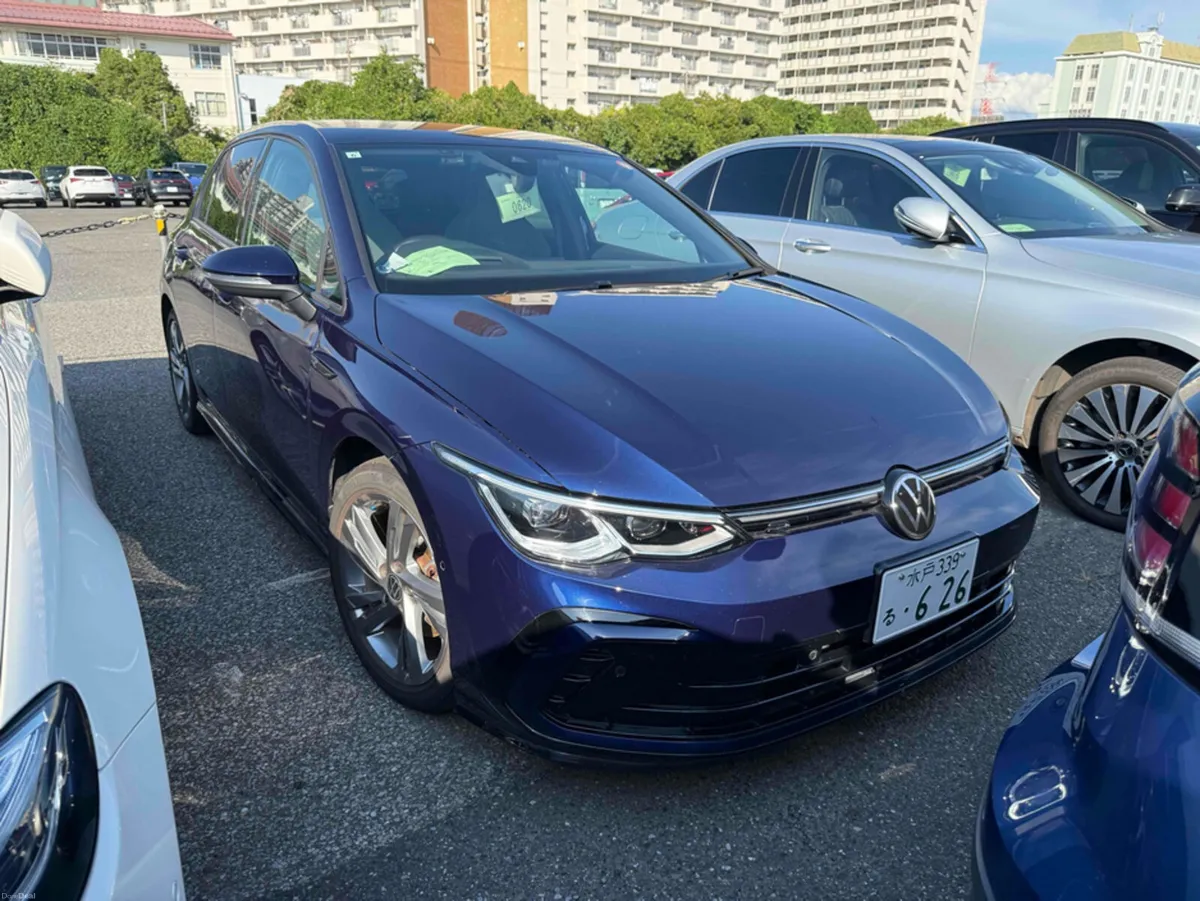 Volkswagen Golf E-TSI R-LINE AUTOMATIC HYBRID 1.5