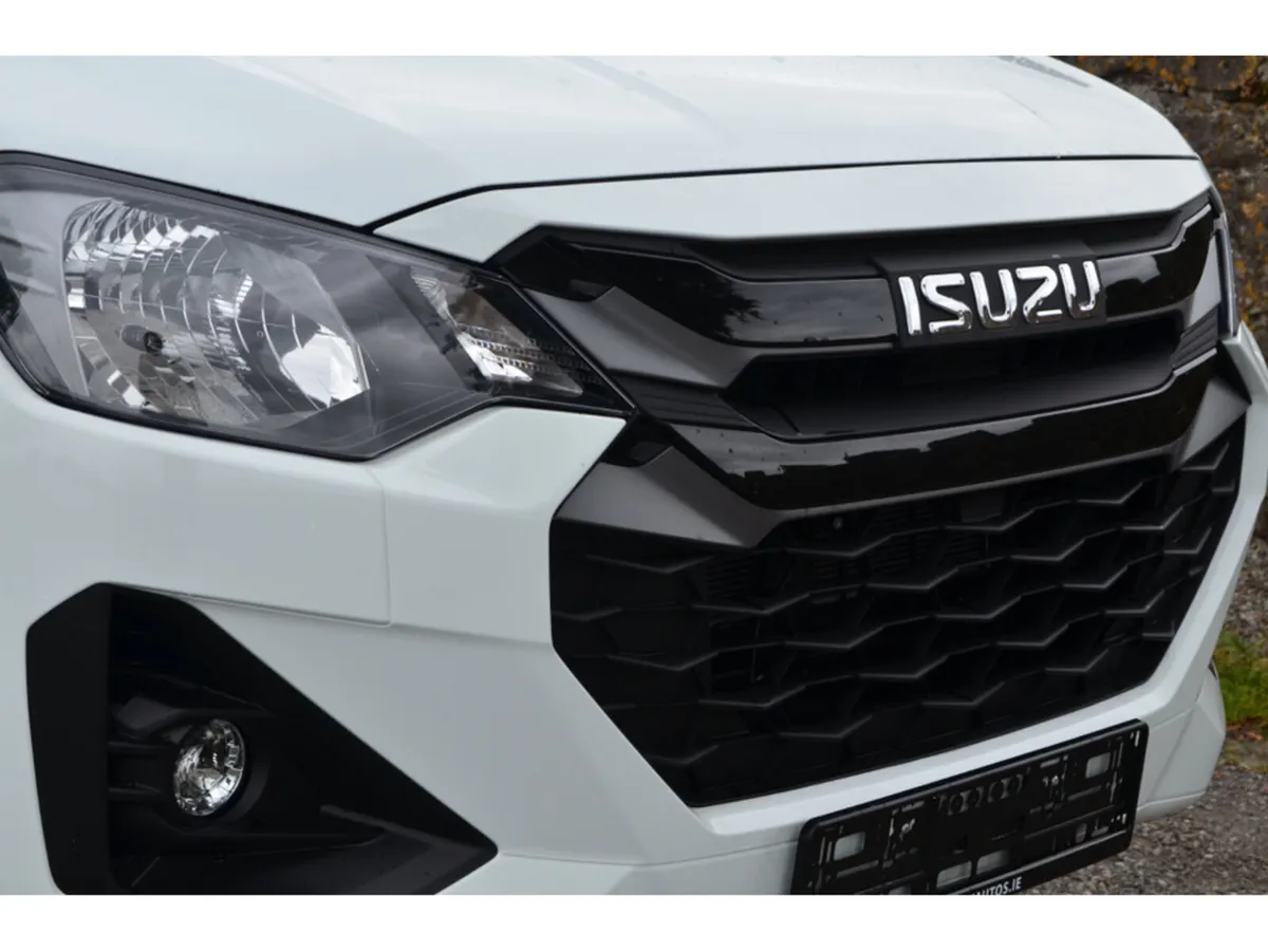 Isuzu D-Max L - Image 4