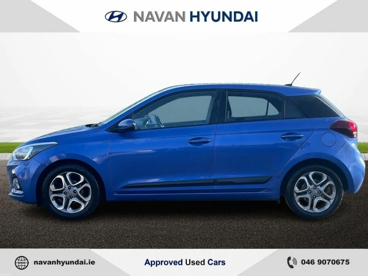 Hyundai i20 1.2 Deluxe Plus - Image 4