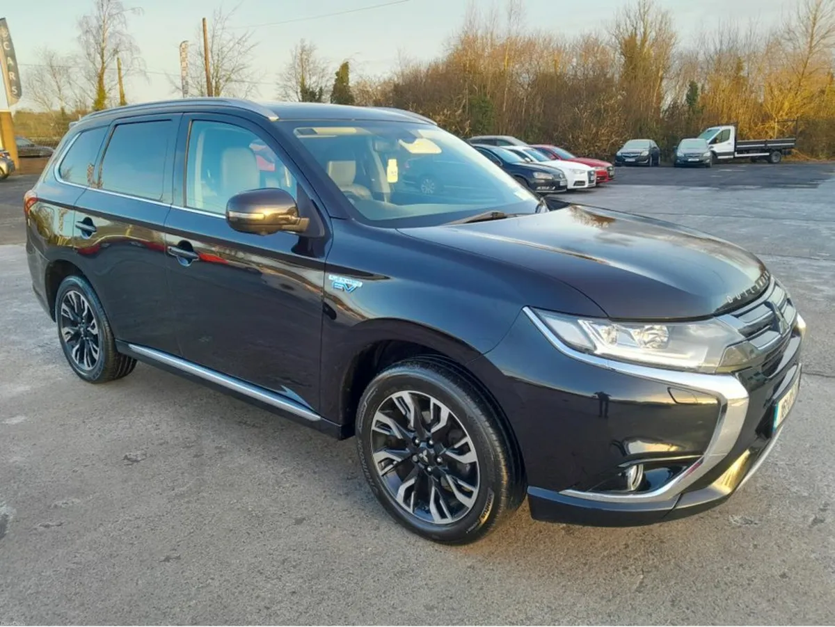 Mitsubishi Outlander 2.0 GX5H PHEV 200BHP *FULL SE - Image 3