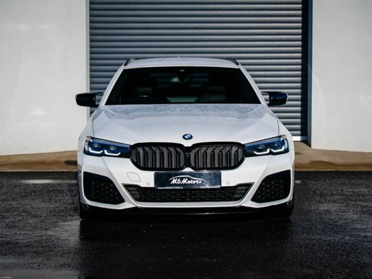 BMW 5-Series 520D M SPORT TOURING - Image 2