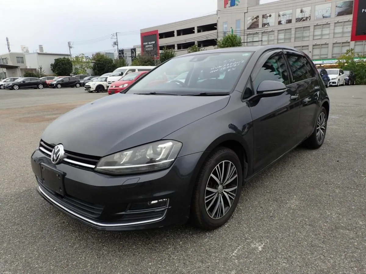 Volkswagen Golf Highline 1.2 5Dr Automatic * Fabul - Image 3