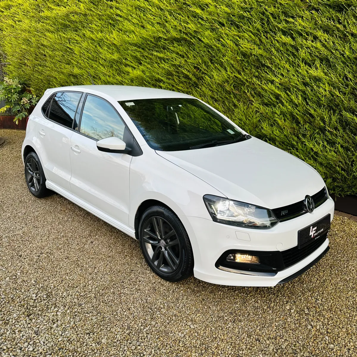 2016 VOLKSWAGEN POLO R LINE 1.0 - Image 1