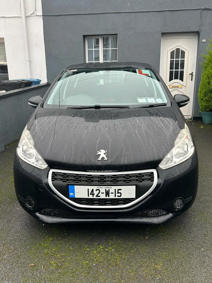 2014 Peugeot 208 - Image 1