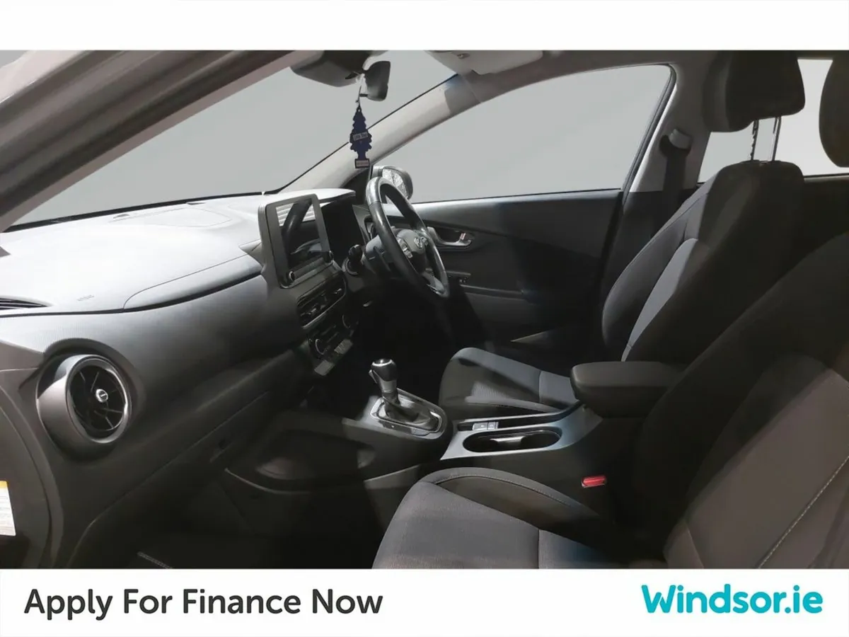 Hyundai KONA 1.6 HYBRID Executive Auto - Image 3