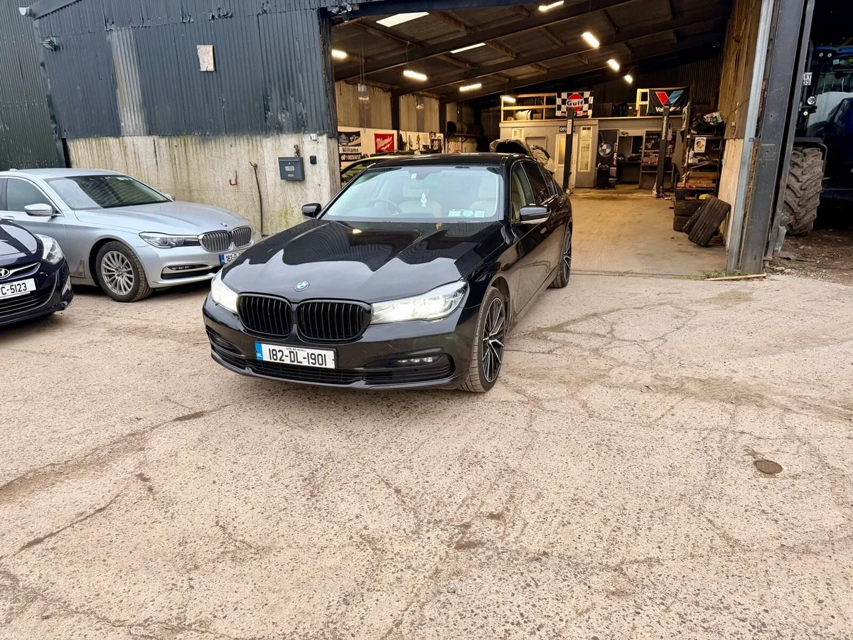 BMW 730d - Xdrive - Comprehensive Service History - Image 2