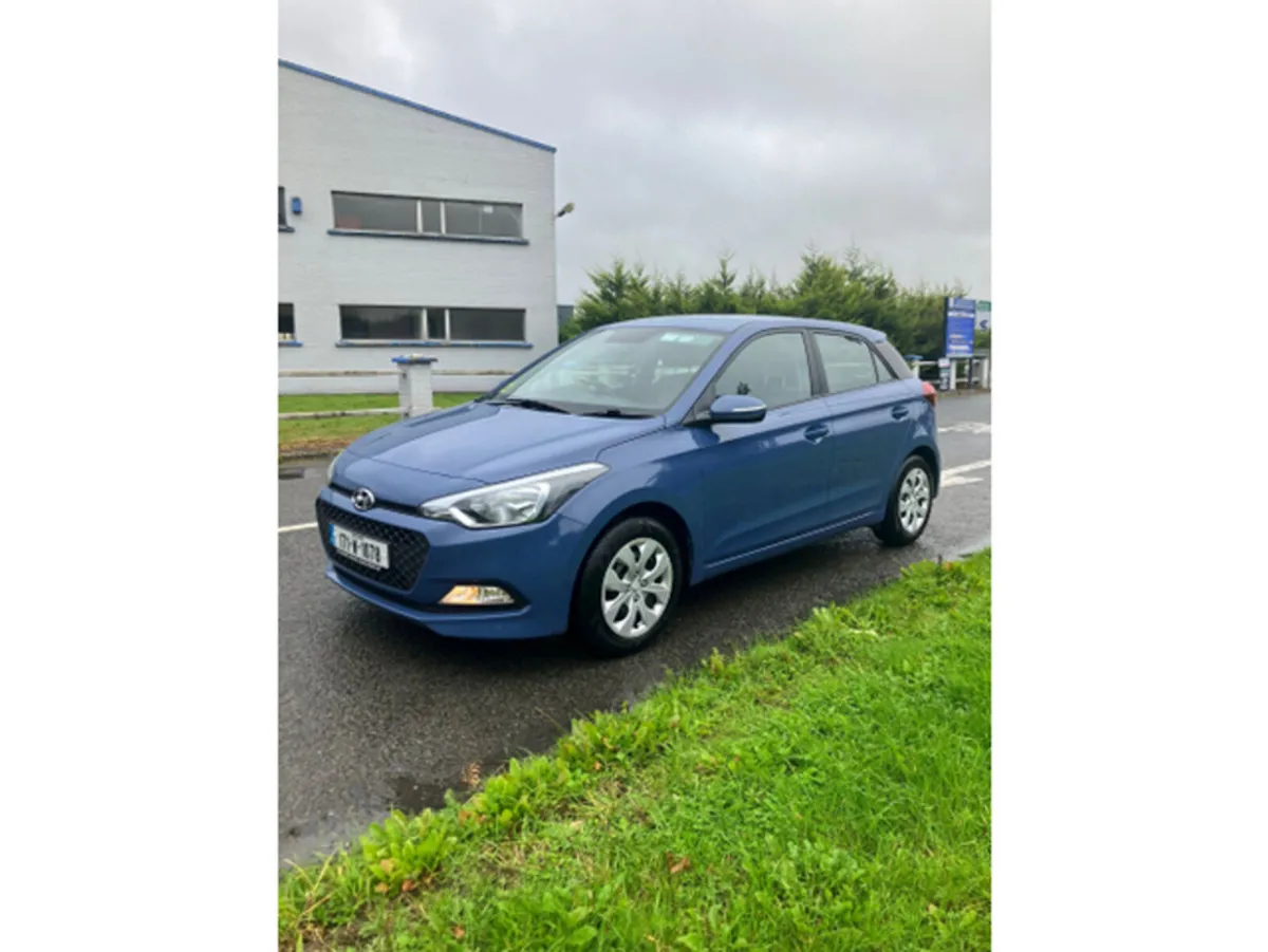 Hyundai i20 ACTIVE PETROL CLASSIC 5DR - Image 1