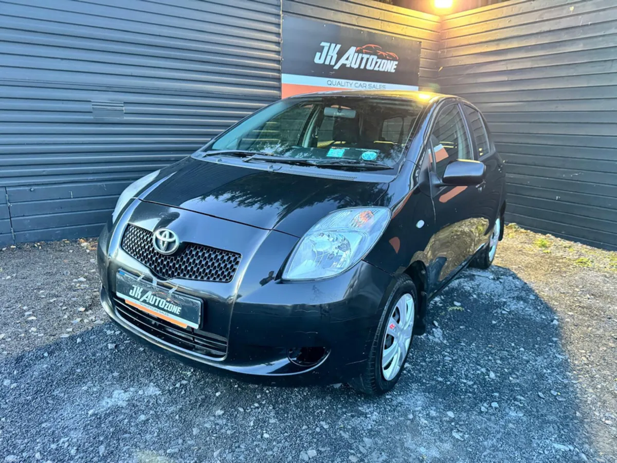 Toyota Yaris NG 1.0L LUNA 5DR - Image 3