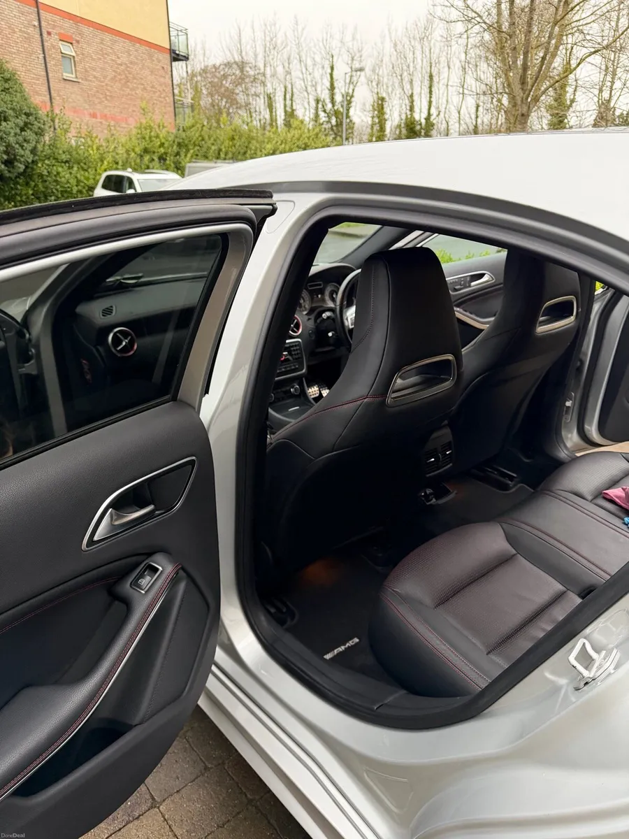 Mercedes A-Class AMG Line High Spec - Image 4