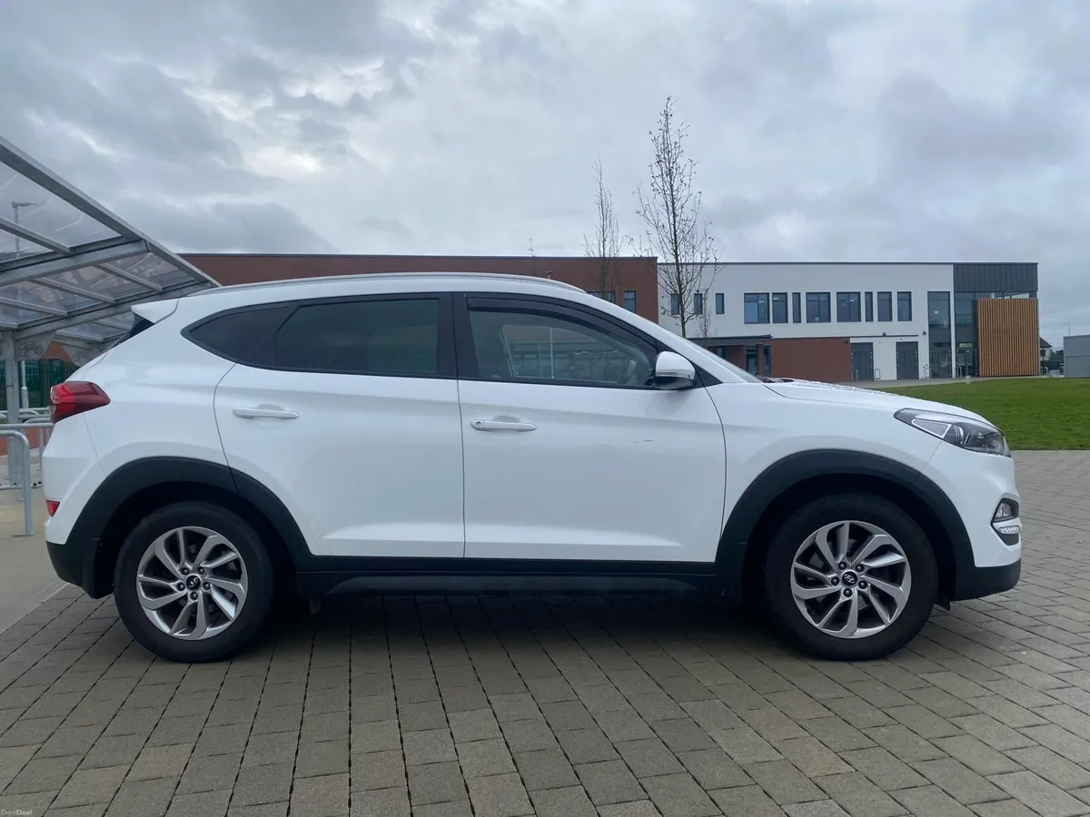 171 Hyundai 1.7 TD Tucson Executive 02/27 - Image 3