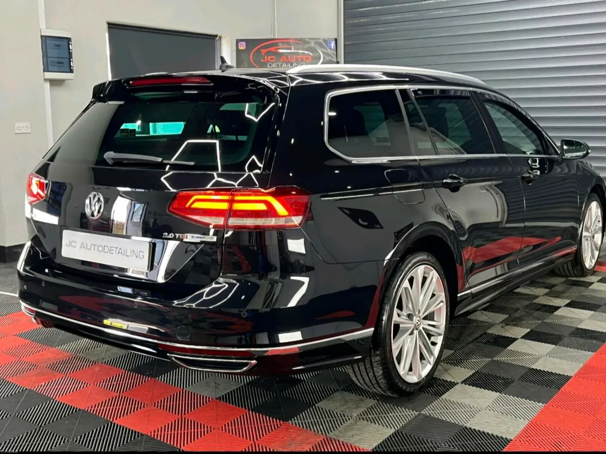 Passat estate R Line - Image 4