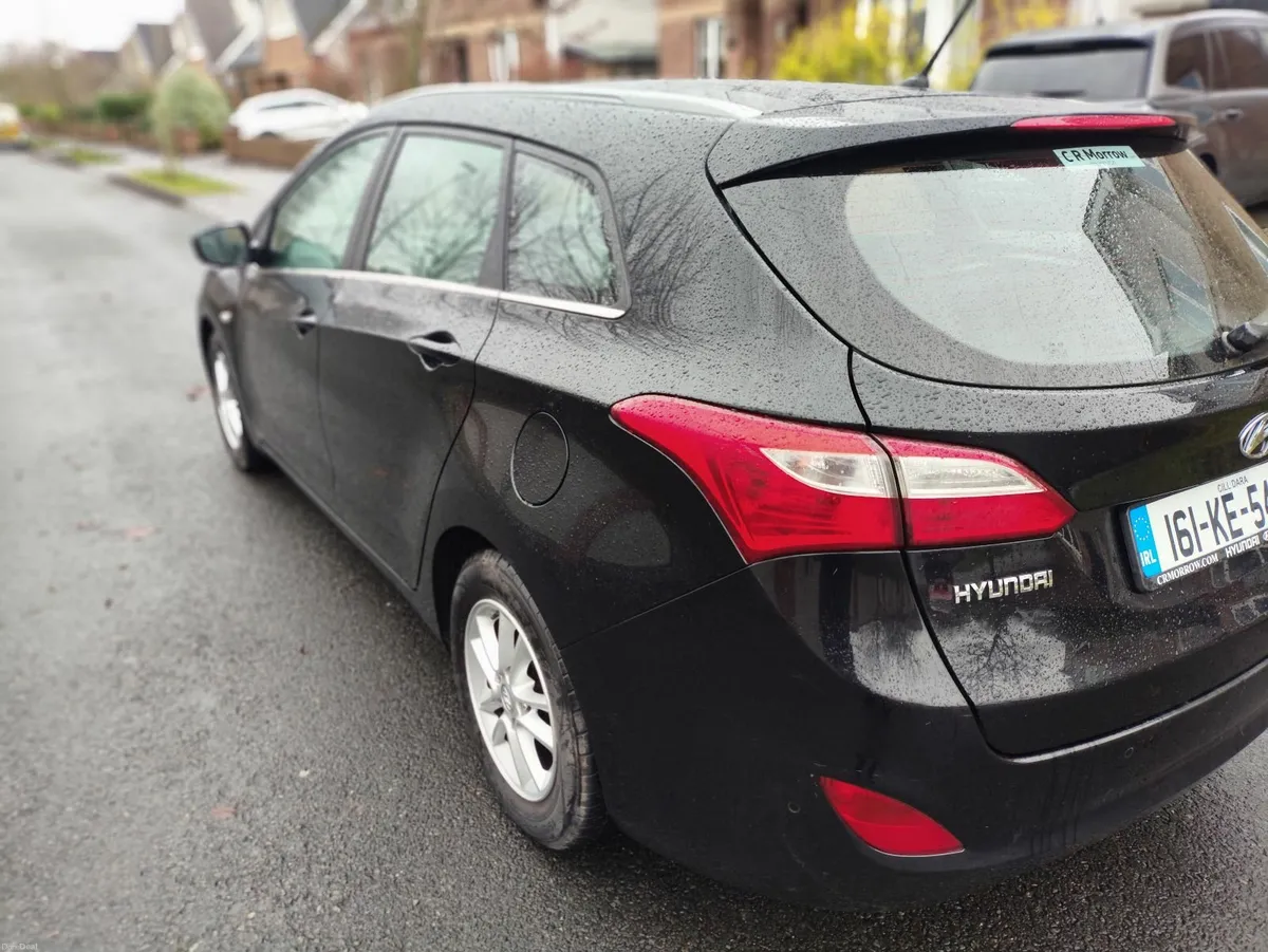 Hyundai i30 2016 - Image 2
