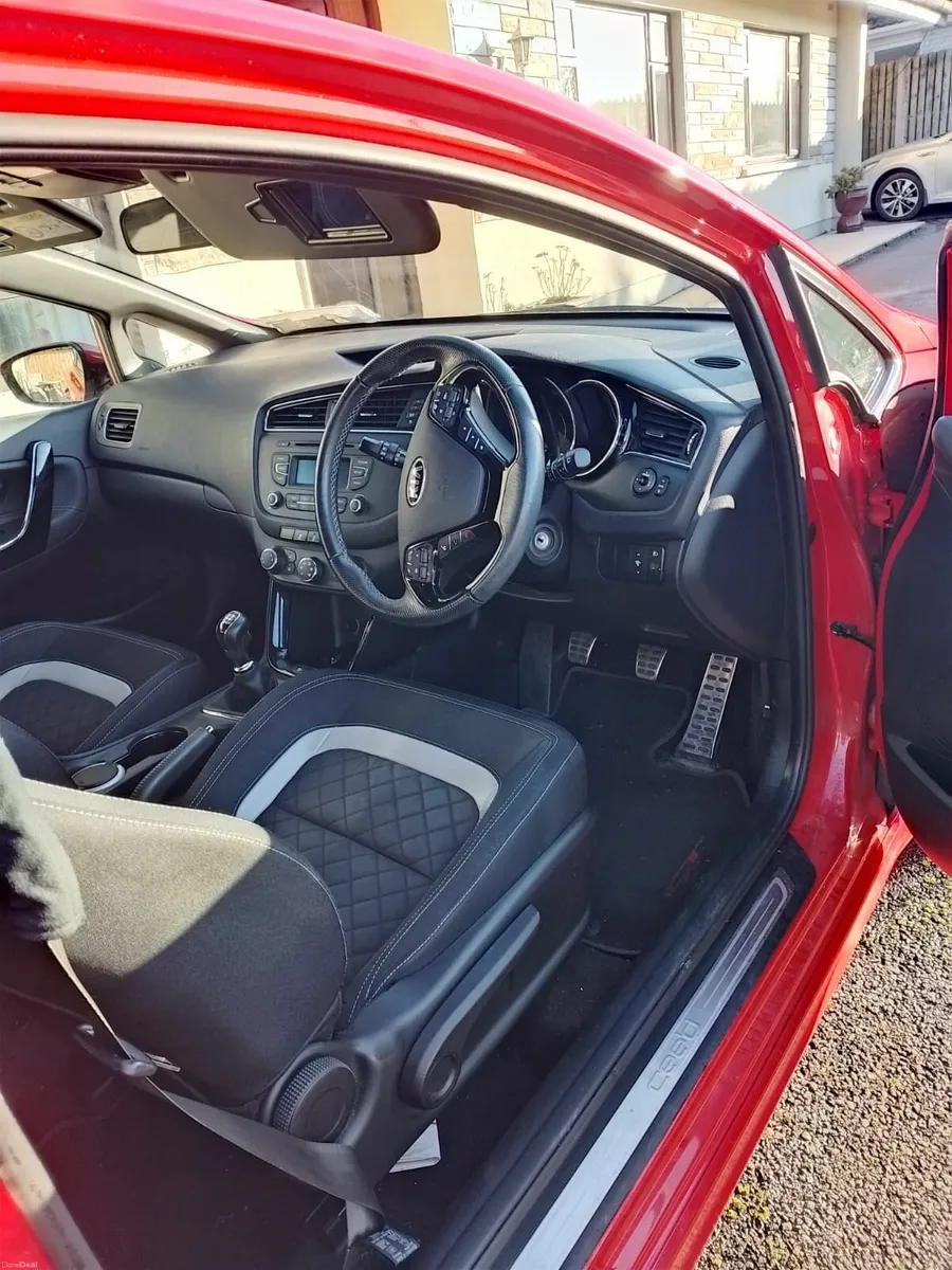 Kia Ceed 2018 GT-Line - Image 4