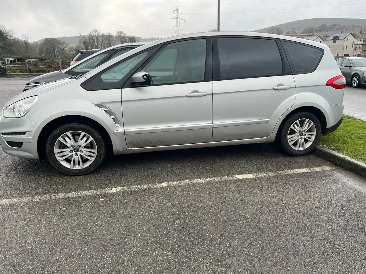 2014 Ford S-Max - Image 2