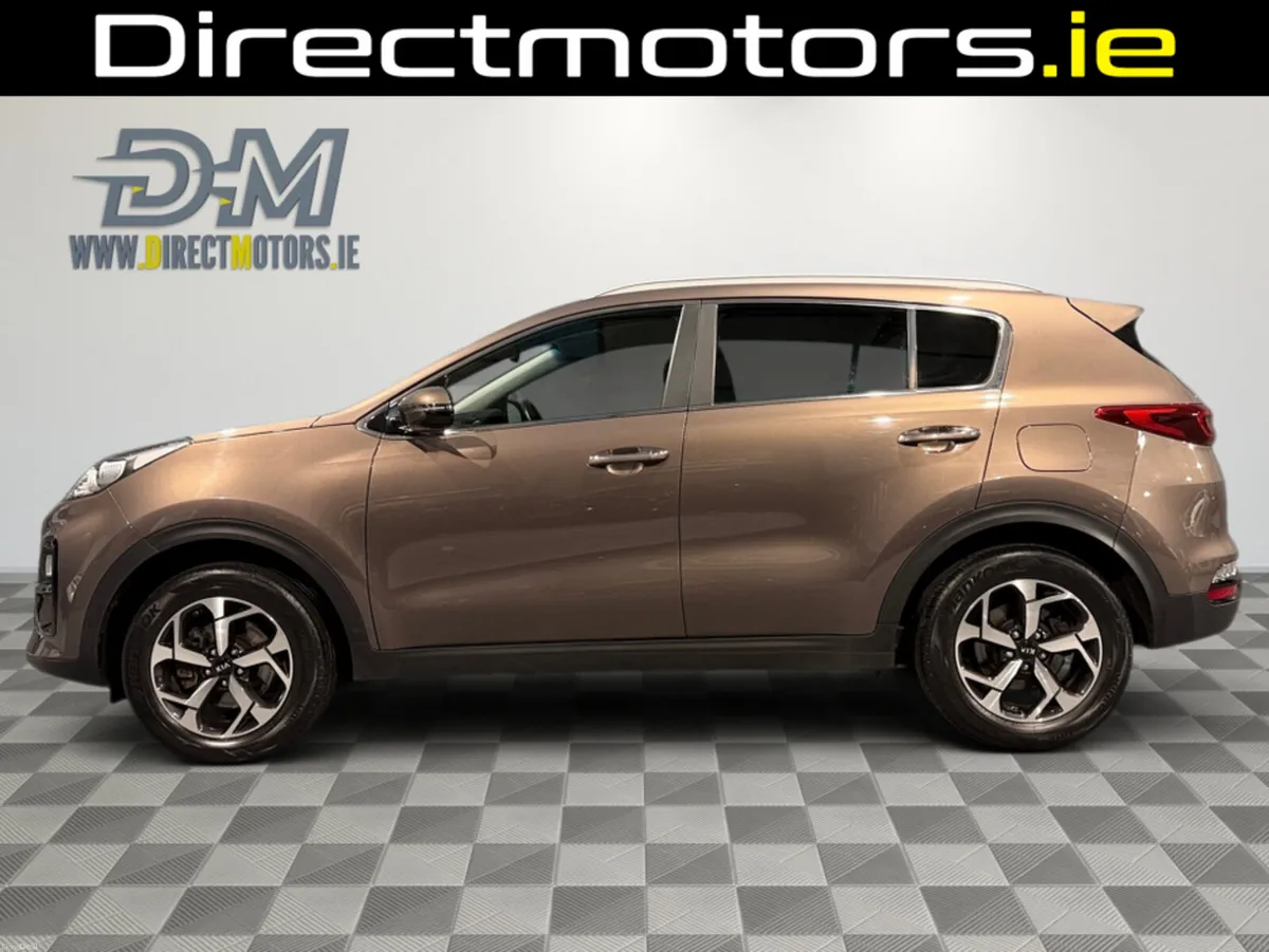 Kia Sportage 1.6 2 PETROL LOW MILES - Image 4